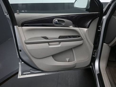 Used 2017 Buick Enclave Convenience image 12