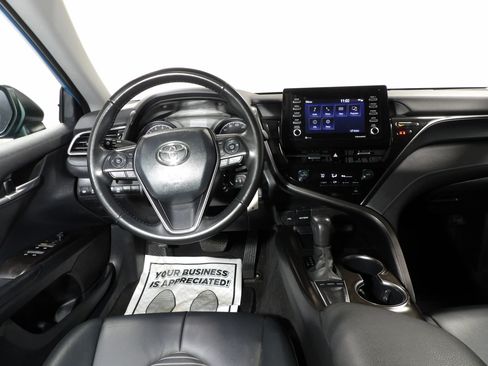 Used 2023 Toyota Camry SE FWD image 16