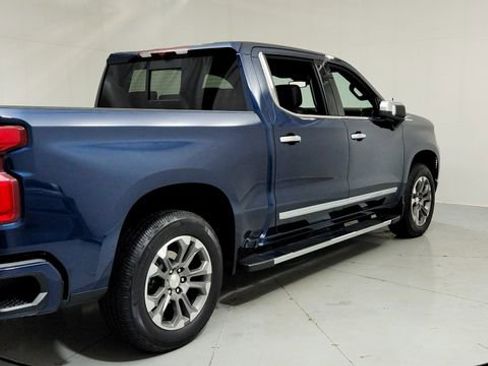 Used 2023 Chevrolet Silverado 1500 High Country w/ Z71 Off-Road Package image 5