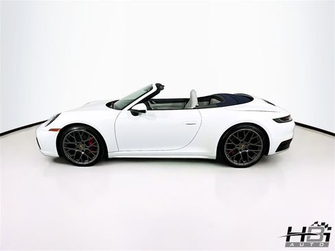 Used 2020 Porsche 911 Carrera 4S image 24