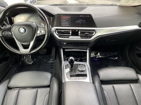 Used 2022 BMW 430i xDrive Convertible w/ Convenience Package image 13