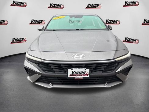 Certified 2024 Hyundai Elantra SEL FWD image 2
