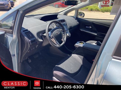 Used 2015 Toyota Prius V Two FWD image 3