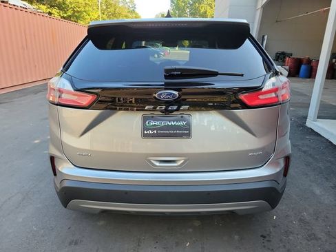Used 2024 Ford Edge SEL AWD/4WD image 6