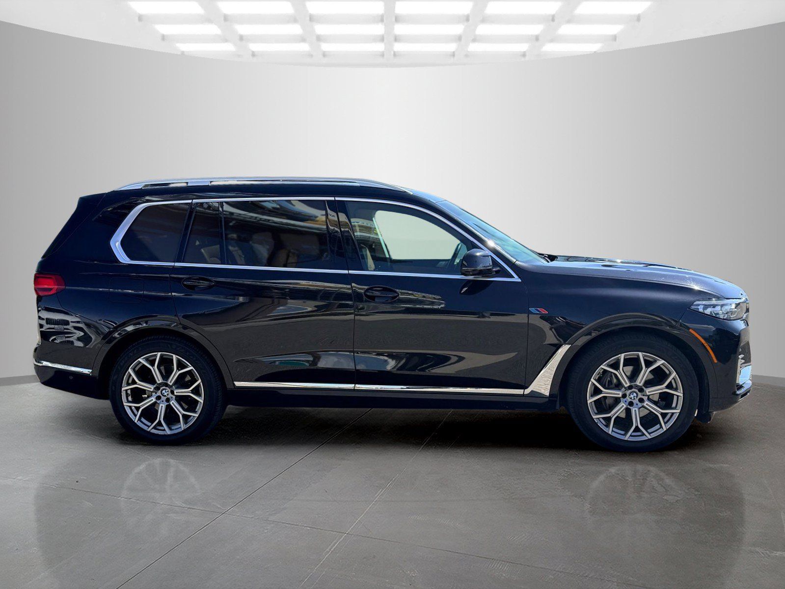 Used 2021 BMW X7 xDrive40i AWD/4WD image 4