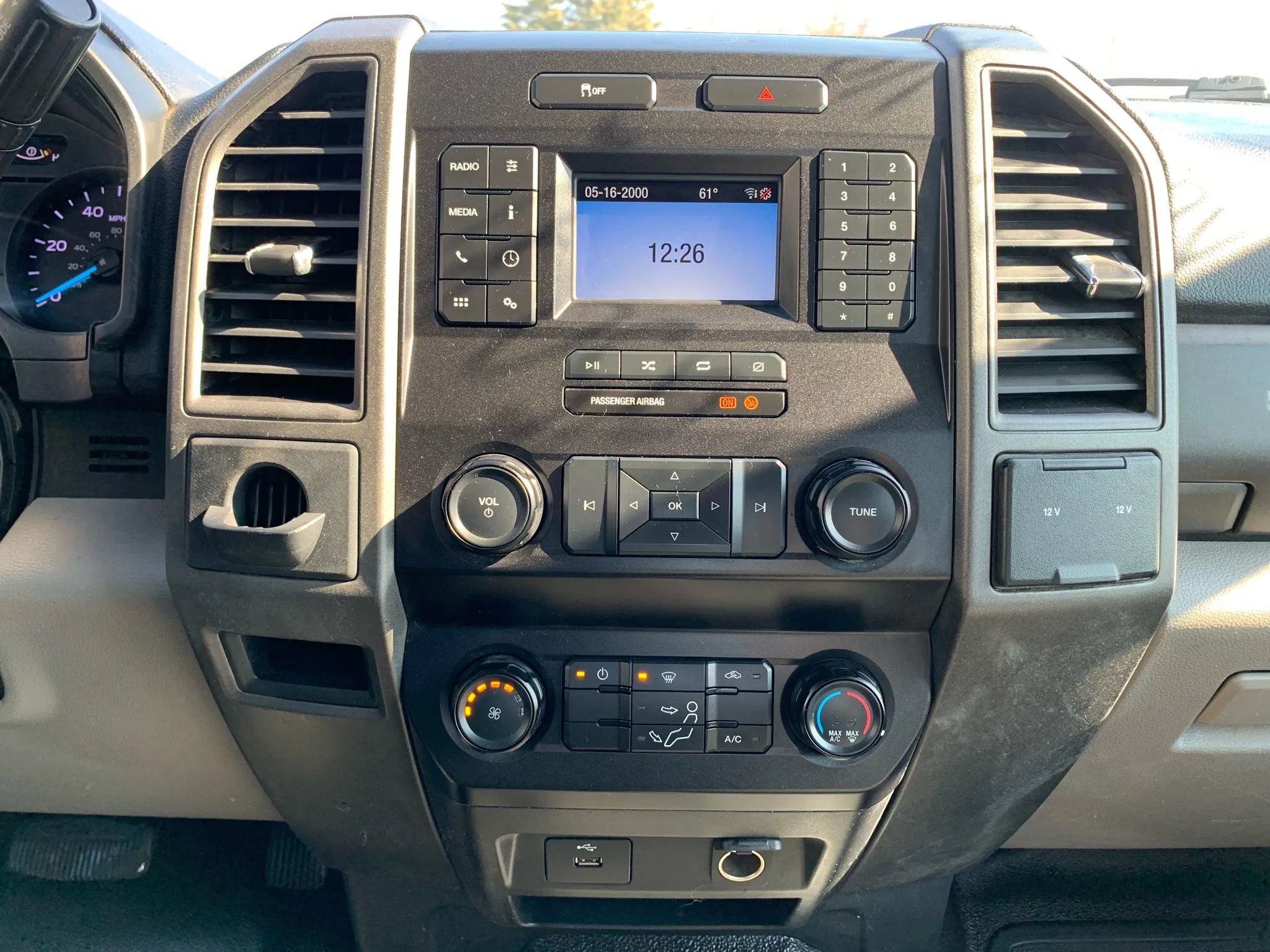 Used 2020 Ford F250 XL RWD image 16