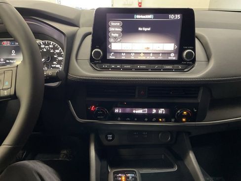 New 2026 Nissan Rogue SV w/ Cold Weather Package image 9