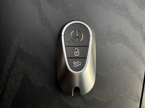 Used 2026 Mercedes-Benz E 350 4MATIC Sedan image 67