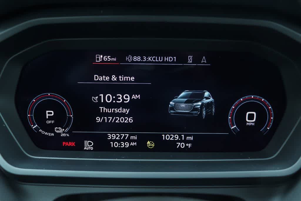 Used 2023 Audi Q4 e-tron Premium Plus w/ Premium Plus RWD image 25