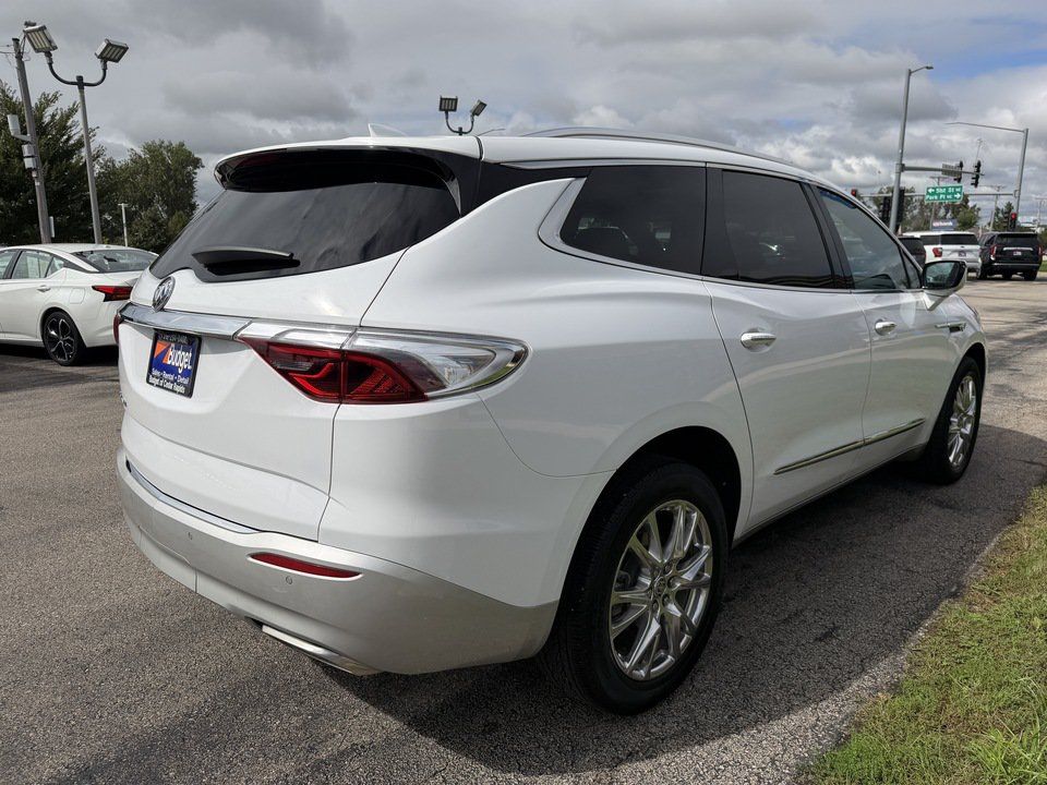 Used 2024 Buick Enclave Premium w/ Experience Buick Package AWD/4WD image 5