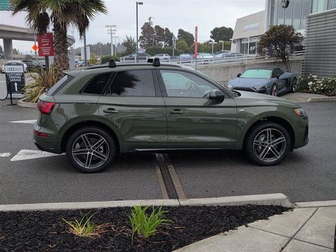 Used 2023 Audi Q5 e Prestige w/ Prestige Package AWD/4WD image 5