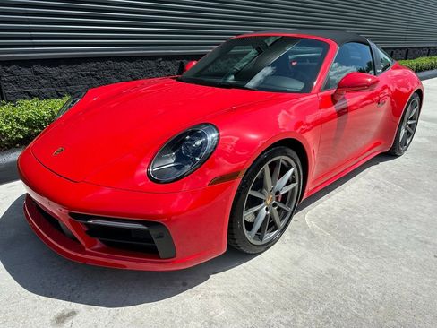 Certified 2021 Porsche 911 Targa 4S Heritage Design AWD/4WD image 7