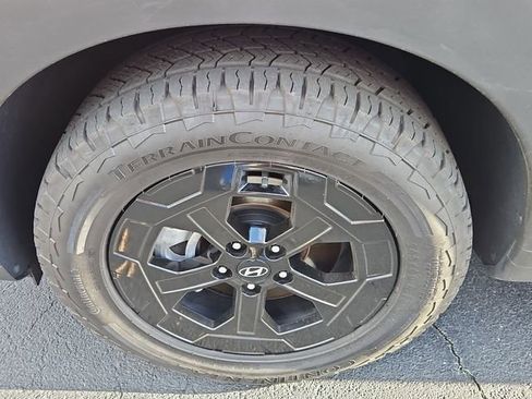 Certified 2025 Hyundai Santa Fe XRT image 10