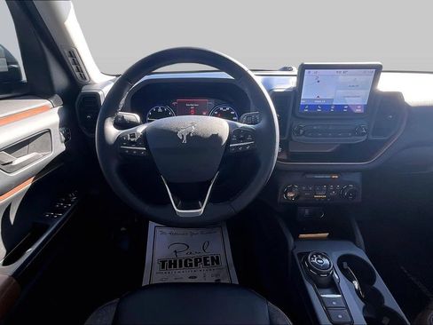 Used 2024 Ford Bronco Sport Outer Banks w/ Tech Package AWD/4WD image 5