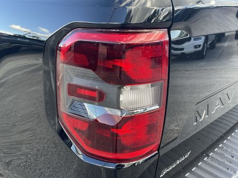 New 2025 Ford Maverick XLT w/ XLT Luxury Package image 7