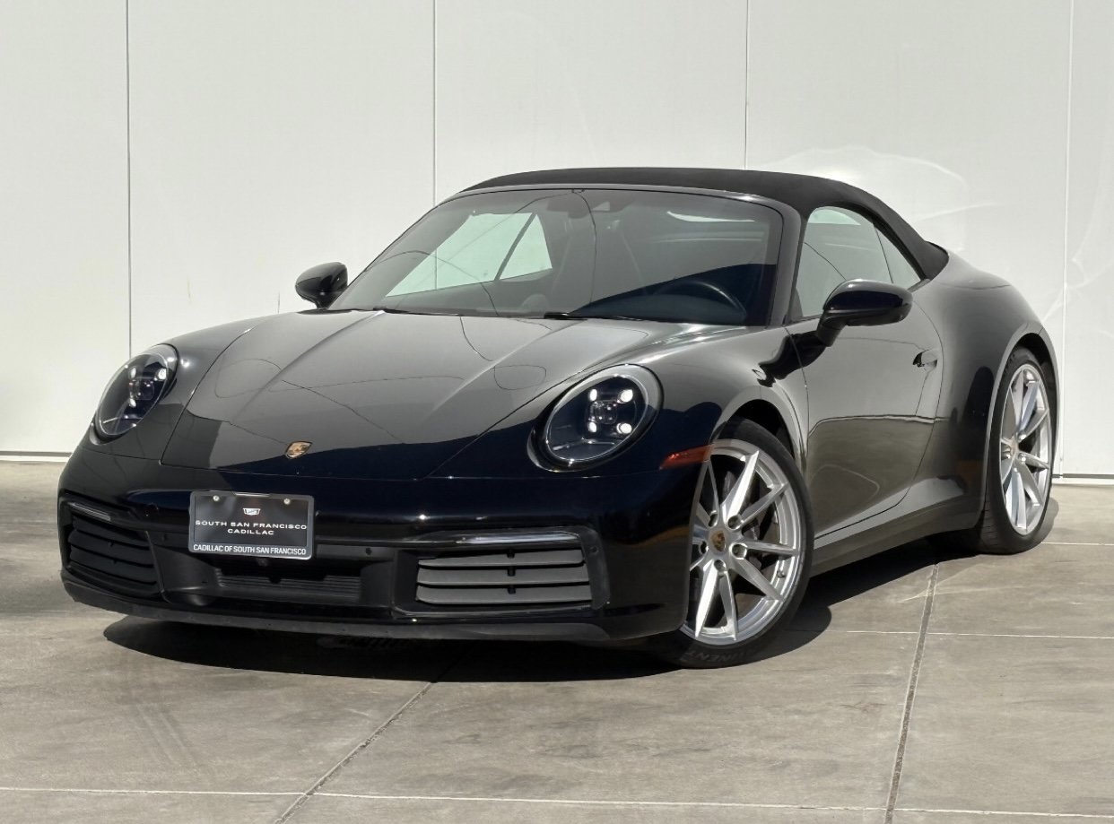 Used 2024 Porsche 911 Carrera RWD image 2