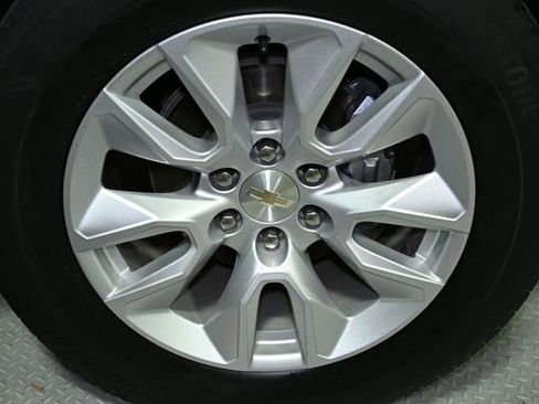 Used 2021 Chevrolet Silverado 1500 Custom image 23