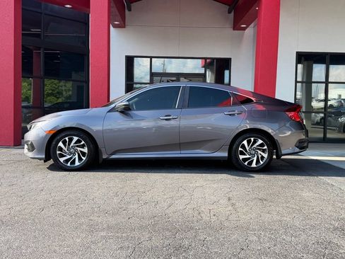 Used 2016 Honda Civic EX image 5