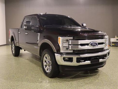 Used 2019 Ford F250 King Ranch w/ King Ranch Ultimate Package AWD/4WD image 1