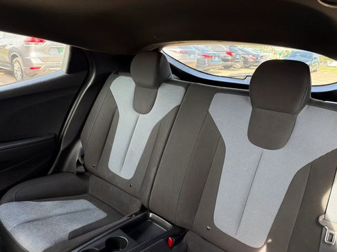 Used 2019 Hyundai Veloster 2.0 FWD image 20