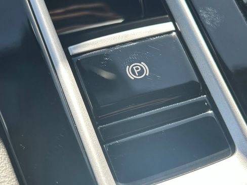 New 2026 Volkswagen Atlas SE FWD image 55