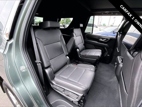 Used 2024 Chevrolet Tahoe LT w/ Luxury Package AWD/4WD image 25