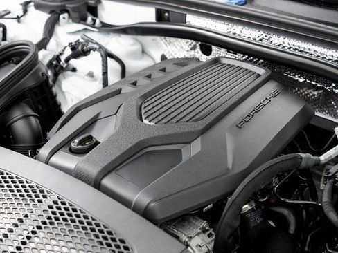 New 2026 Porsche Macan image 29