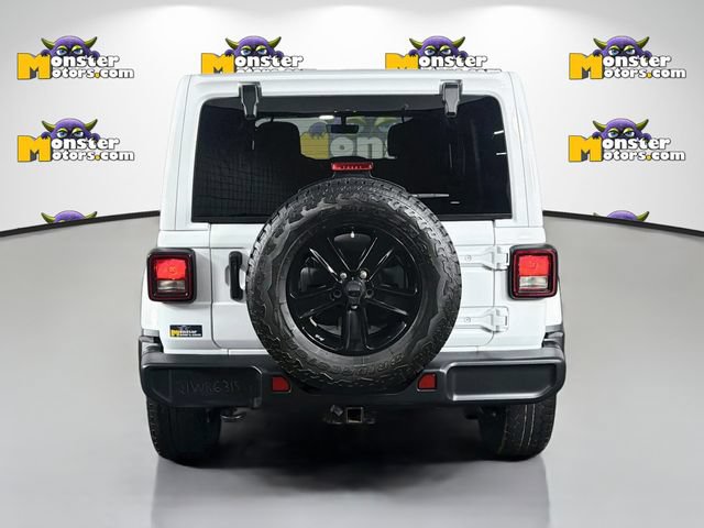 Used 2021 Jeep Wrangler Unlimited Sahara AWD/4WD image 6