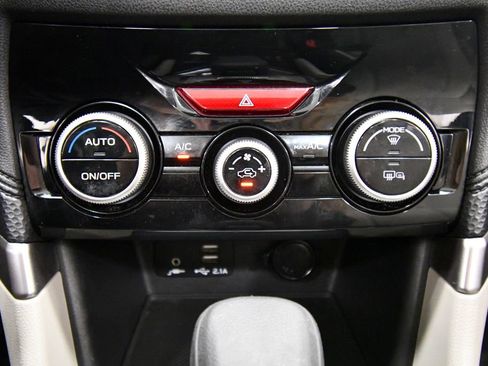 Used 2020 Subaru Forester Premium w/ Popular Package #1 AWD/4WD image 24
