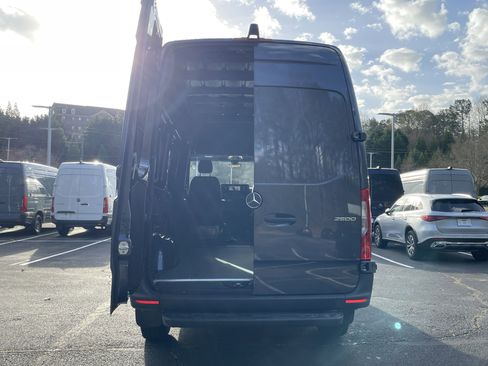 New 2025 Mercedes-Benz Sprinter 2500 image 12