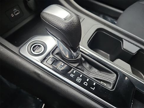 Used 2020 Nissan Sentra S image 13