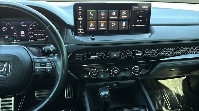 Used 2023 Honda Accord Sport image 12