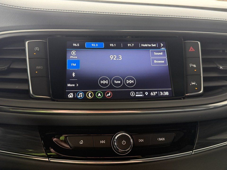 Used 2024 Buick Enclave Premium w/ Experience Buick Package AWD/4WD image 17