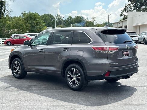 Used 2016 Toyota Highlander XLE FWD image 26