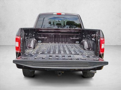 Used 2018 Ford F150 XLT w/ Equipment Group 302A Luxury AWD/4WD image 6