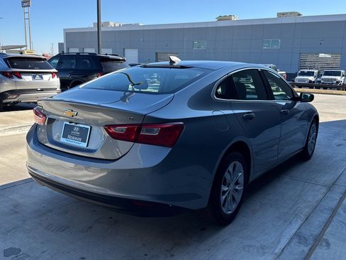 Used 2024 Chevrolet Malibu LT image 19