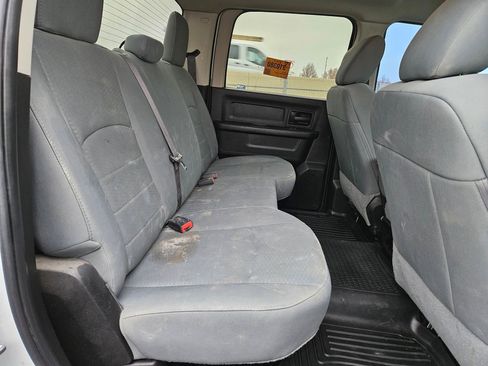 Used 2018 RAM 2500 Tradesman w/ Popular Equipment Group image 33