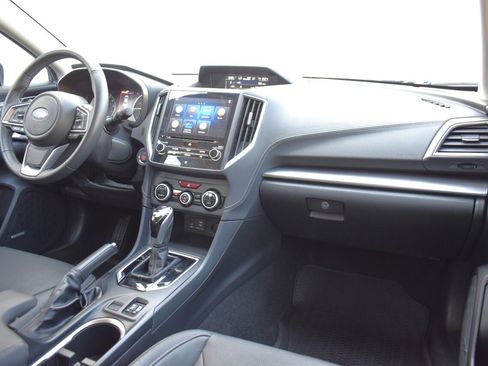 Used 2020 Subaru Impreza 2.0i Limited w/ Popular Package #2 AWD/4WD image 13