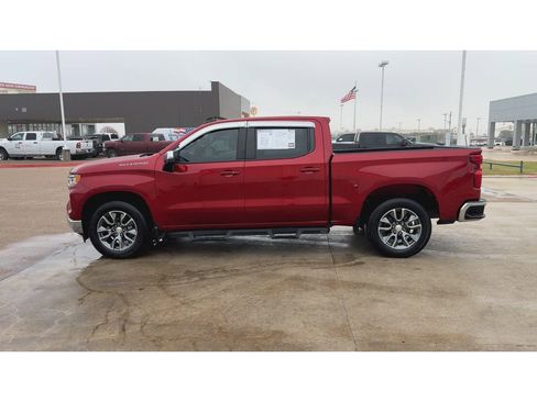 Used 2024 Chevrolet Silverado 1500 LT image 5