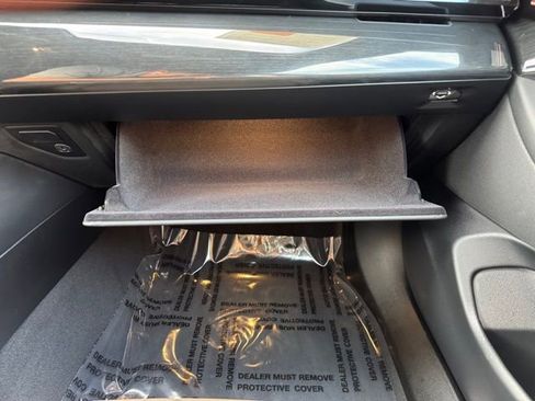 Certified 2025 BMW 530i xDrive 530i xDrive image 18