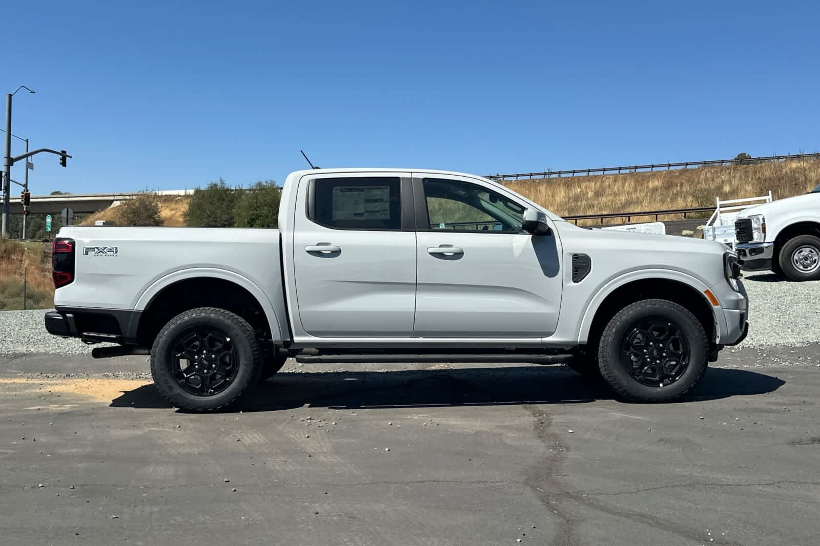 New 2026 Ford Ranger Lariat w/ FX4 Off-Road Package AWD/4WD image 4