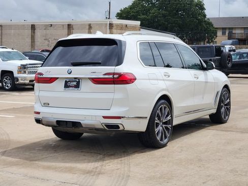 Used 2019 BMW X7 xDrive50i w/ Premium Package AWD/4WD image 14