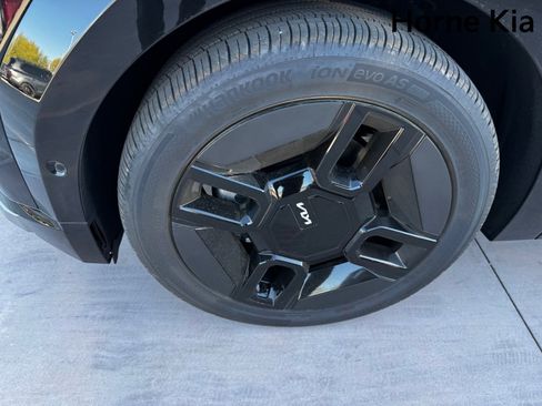 New 2026 Kia EV9 GT-Line image 8