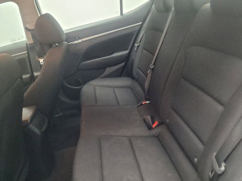 Used 2019 Hyundai Elantra SEL w/ Cargo Package FWD image 18