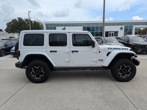 Used 2021 Jeep Wrangler Unlimited Rubicon 4xe w/ Safety Group AWD/4WD image 2
