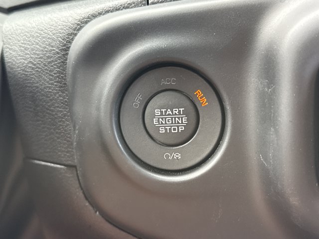 Used 2023 Jeep Wrangler Sport AWD/4WD image 18