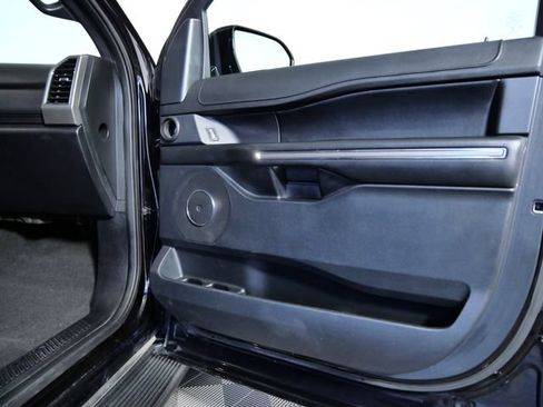Certified 2021 Ford Expedition XLT w/ Black Accent Package AWD/4WD image 9