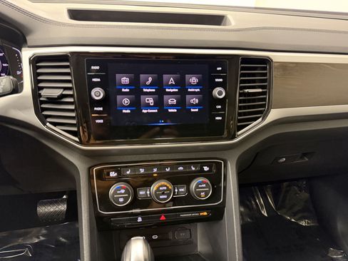Used 2023 Volkswagen Atlas SE w/ Panoramic Sunroof Package AWD/4WD image 19