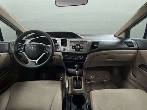 Used 2012 Honda Civic LX image 9