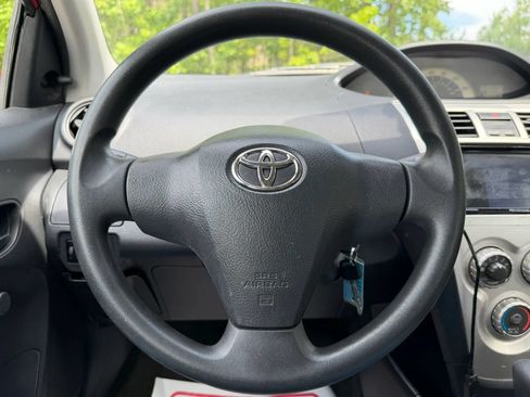 Used 2008 Toyota Yaris S FWD image 16